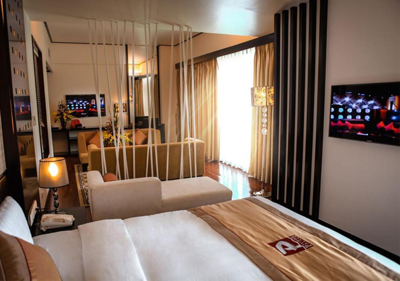 Halong Palace Hotel Ha Long Esterno foto