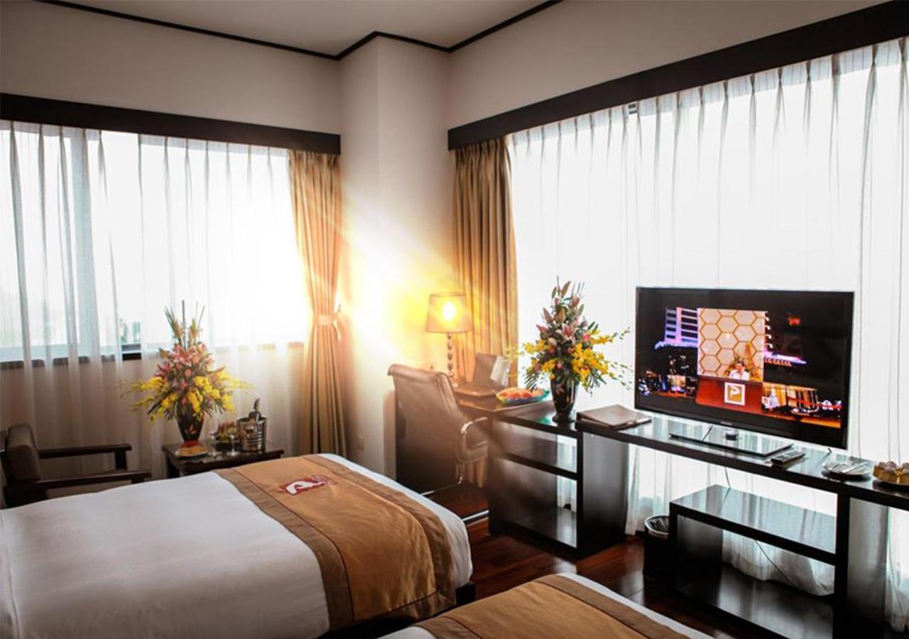 Halong Palace Hotel Ha Long Esterno foto