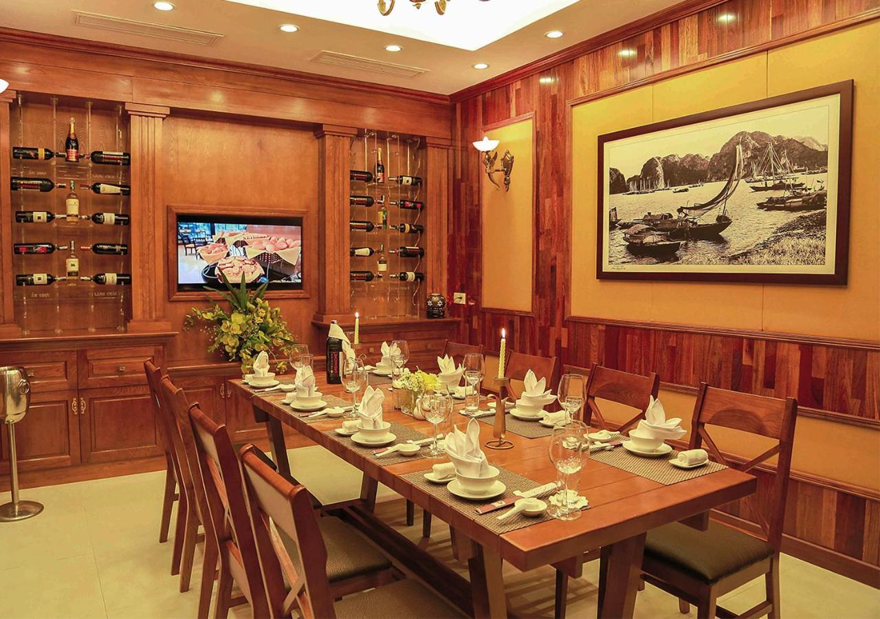 Halong Palace Hotel Ha Long Esterno foto