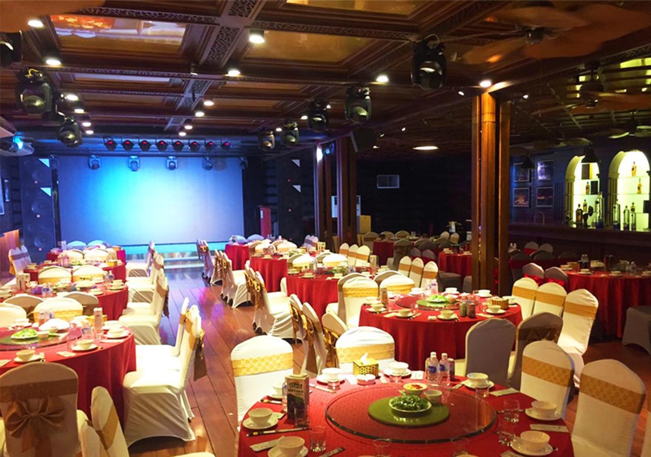 Halong Palace Hotel Ha Long Esterno foto