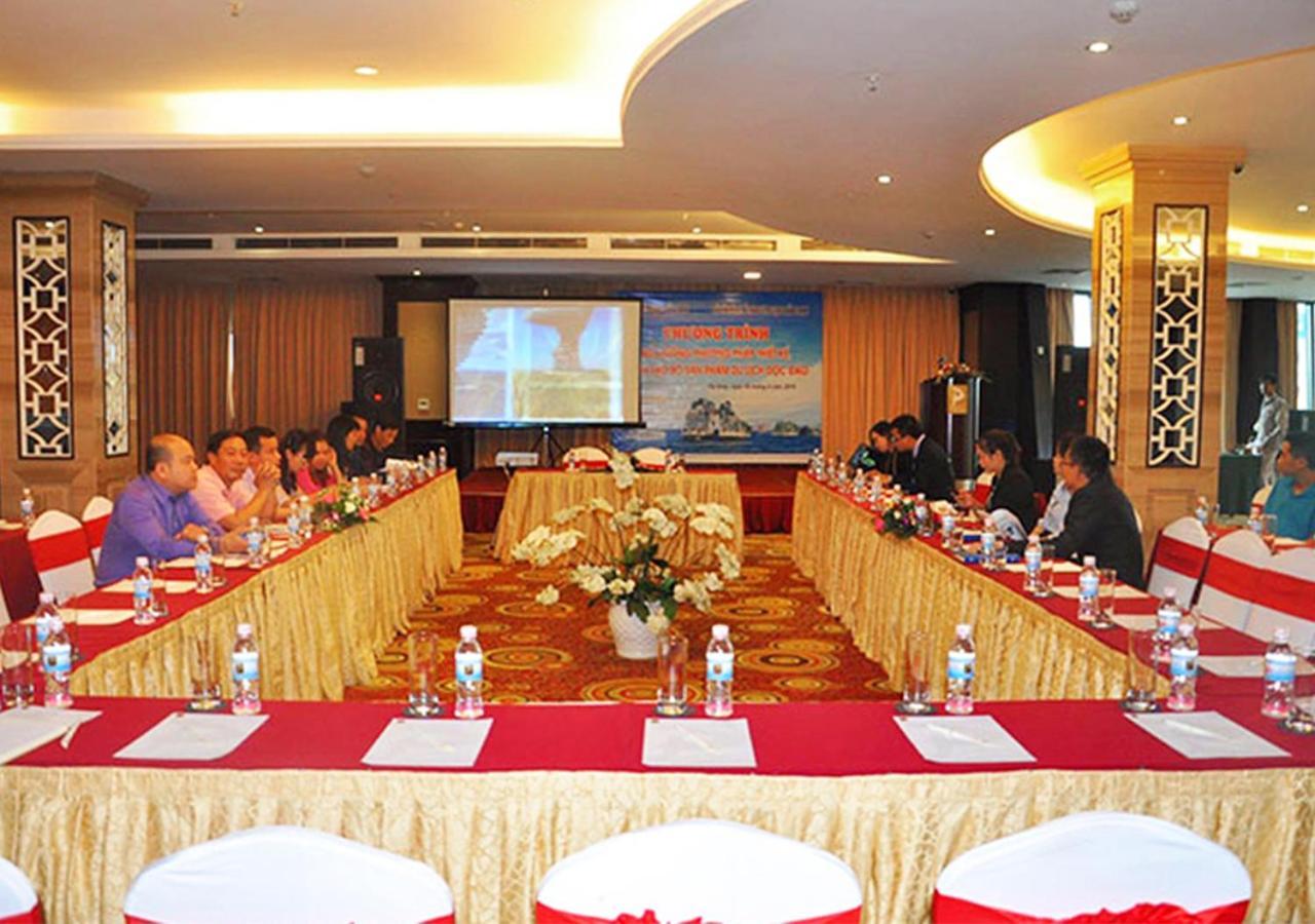 Halong Palace Hotel Ha Long Esterno foto